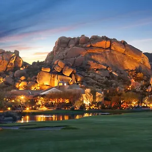 Boulders & Scottsdale, Curio Collection By Hilton Semesteranläggning (resort)